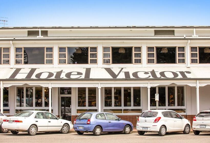 Nightcap At Hotel Victor