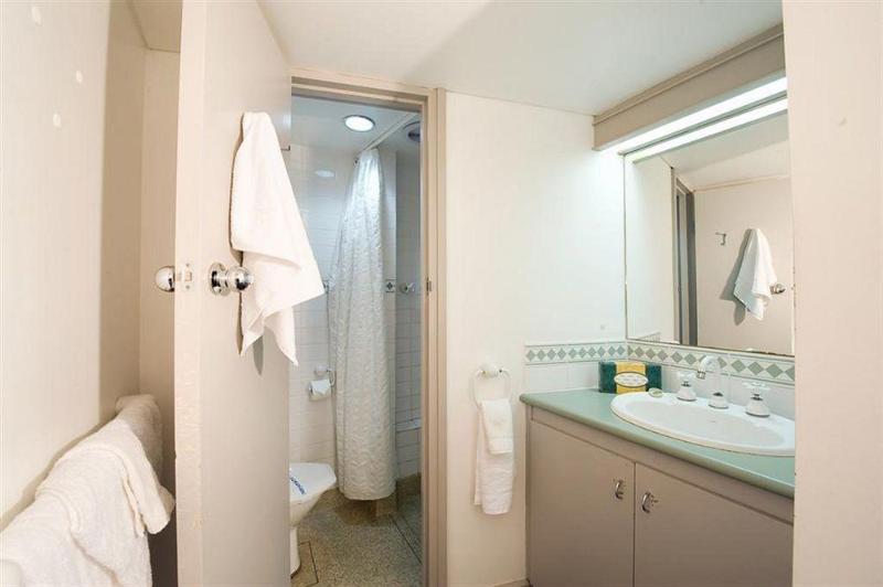 Nightcap At Hotel Victor