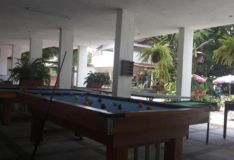 هتل Villa Maritza