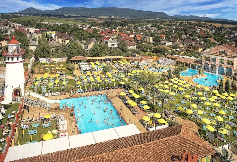 Villa Plaza Boutique Hotel & Spa