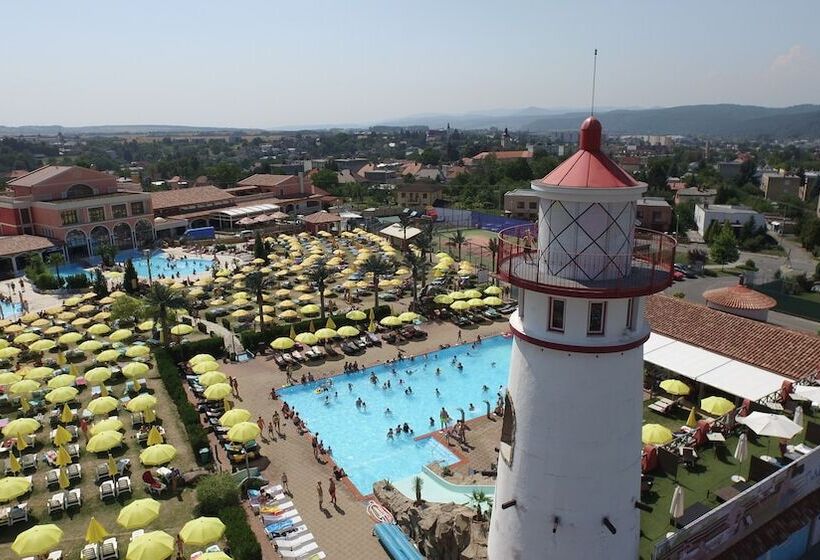 Villa Plaza Boutique Hotel & Spa