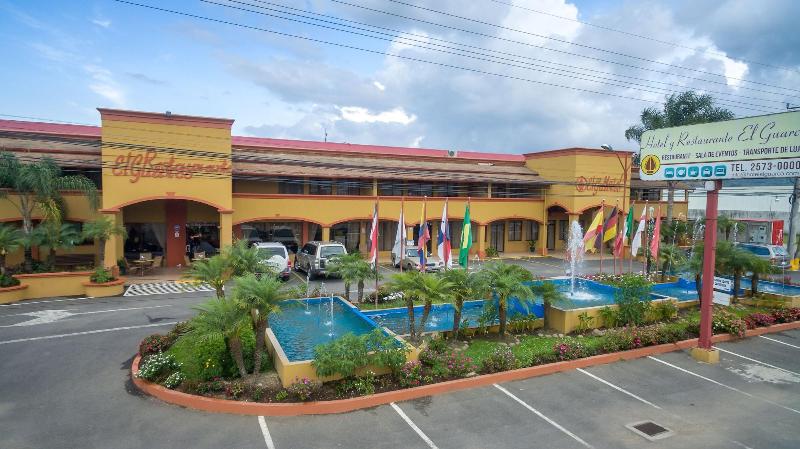 فندق Y Restaurante El Guarco