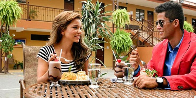 فندق Y Restaurante El Guarco