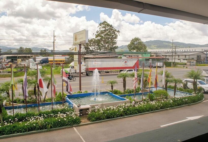 فندق Y Restaurante El Guarco