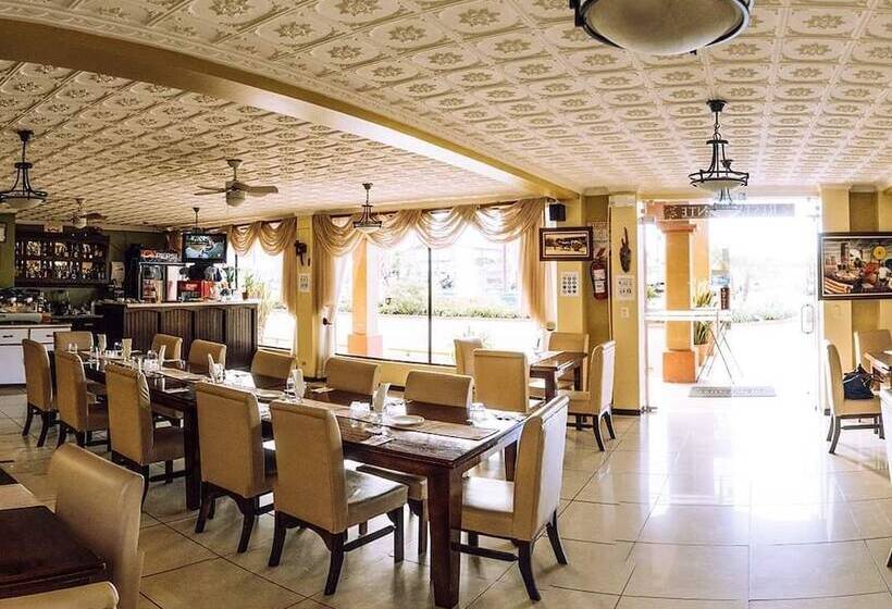 فندق Y Restaurante El Guarco