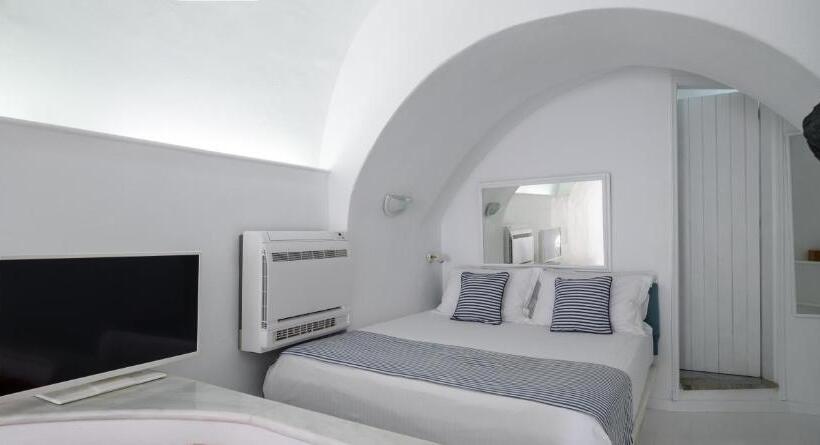 בית מלון כפרי Zenith Blue Traditional Houses