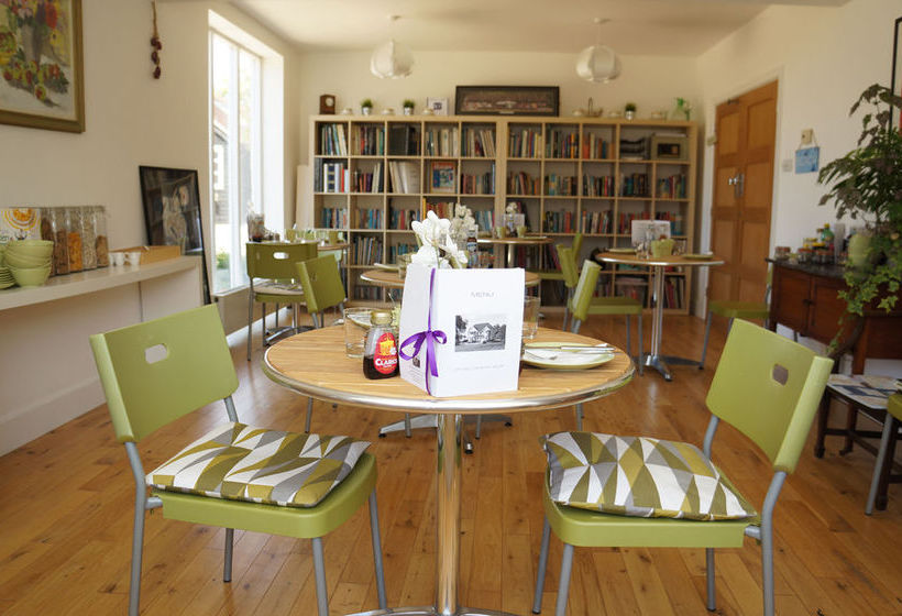 Leyland Country House