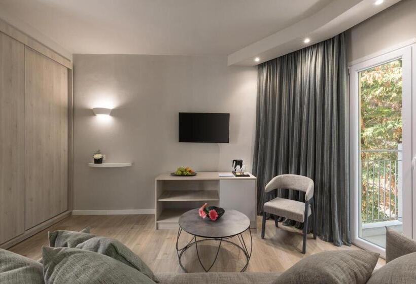 Melina Oasis Boutique