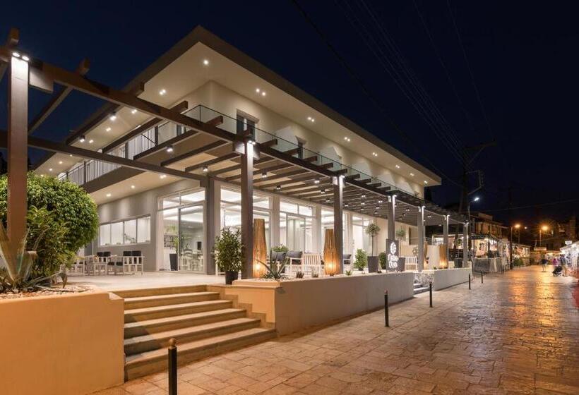 Melina Oasis Boutique