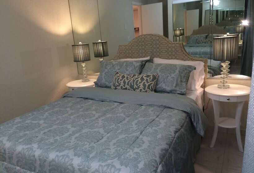 モーテル Hollywood By The Sea