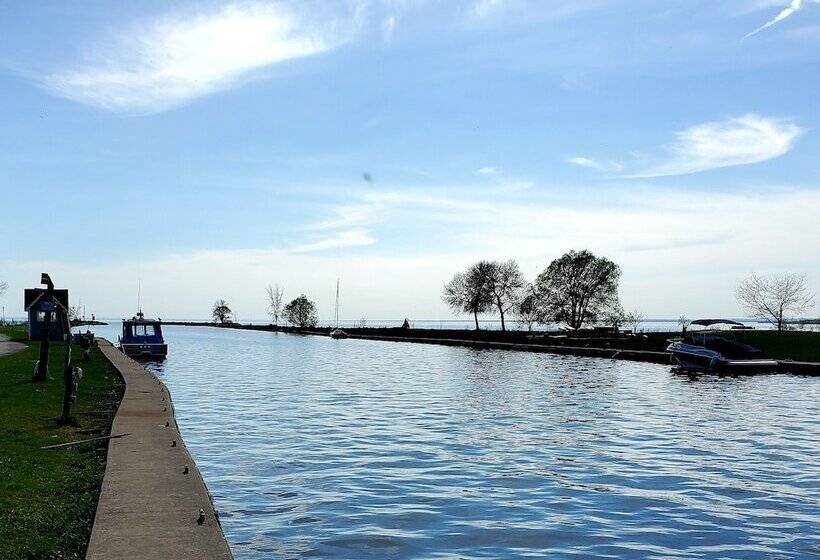 فندق على الطريق Lagoon City Pier One Resort