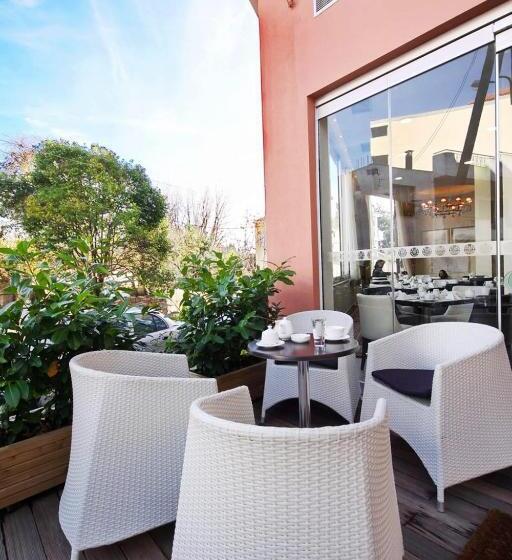 Palatino Rooms & Apartments