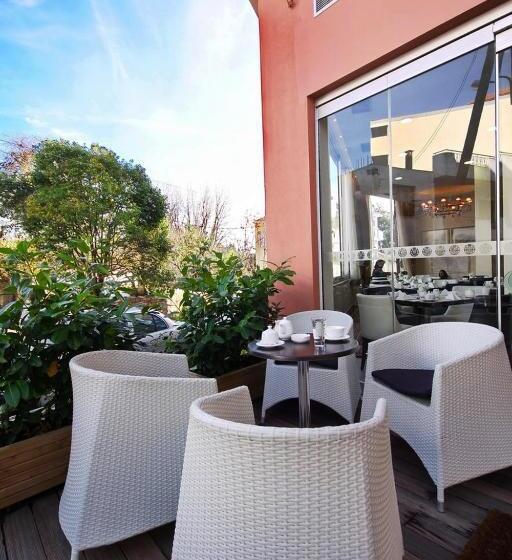 Palatino Rooms & Apartments