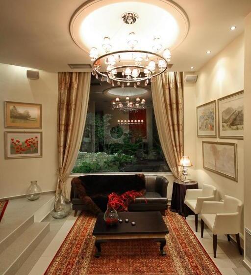 Palatino Rooms & Apartments