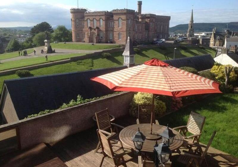 פנסיון Ardentorrie Guest House