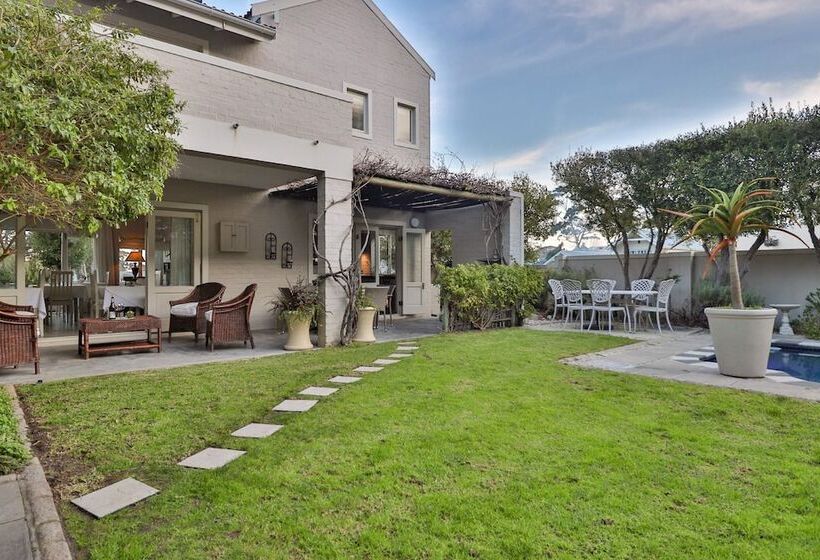 膳宿费 Hermanus Lodge On The Green Solar Power