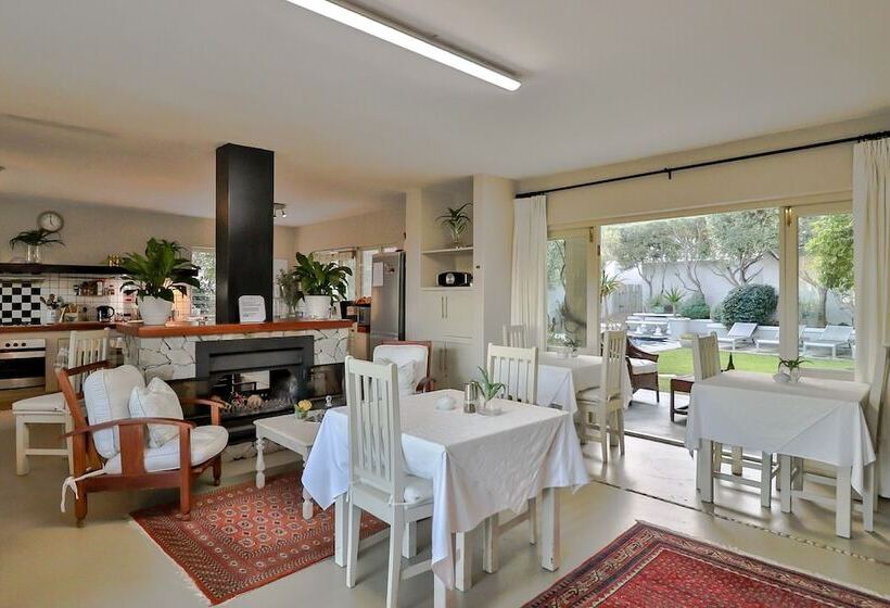 膳宿费 Hermanus Lodge On The Green Solar Power