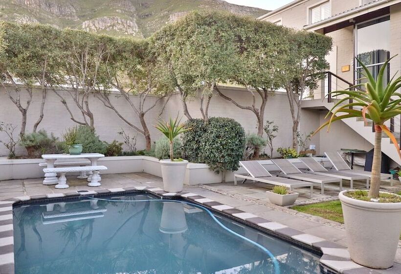 膳宿费 Hermanus Lodge On The Green Solar Power