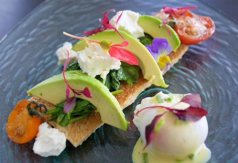 بنسيون Karma St. Martin S