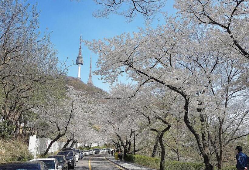 펜션 Namsan Guesthouse