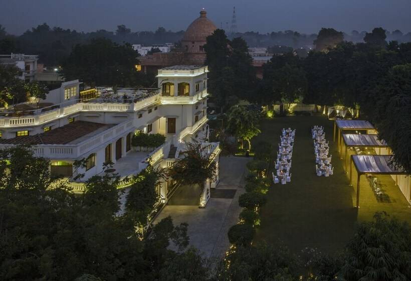 منتجع Saraca Hotel Lucknow