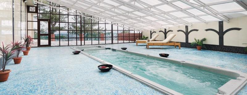 渡假胜地 Sterling Kufri