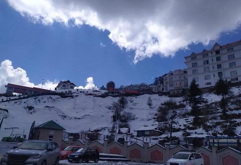 渡假胜地 Sterling Kufri