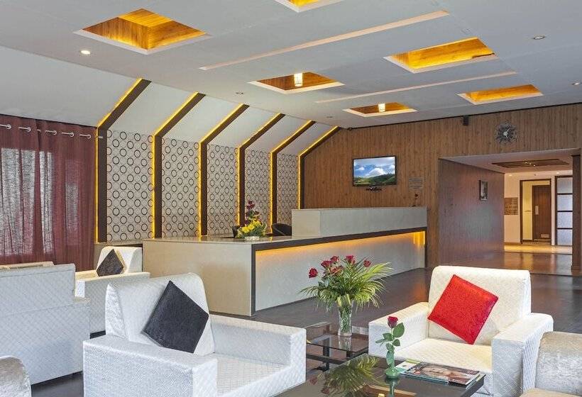 渡假胜地 Sterling Kufri