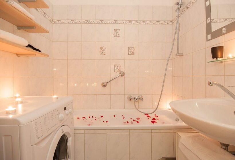 Royal Resort Apartments Blattgasse