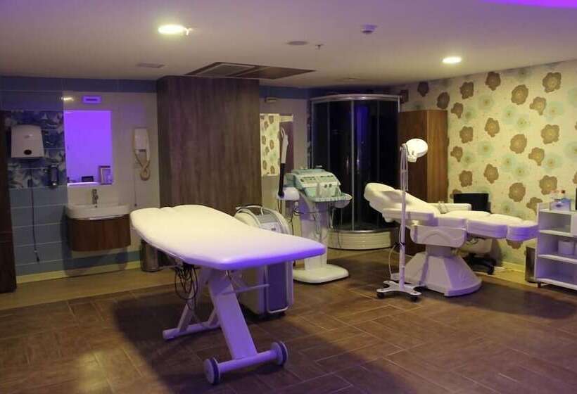 Sanitas Thermal Suites Hotel & Spa