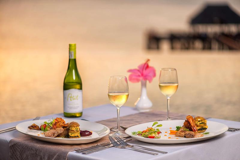 Sea Cliff Resort & Spa