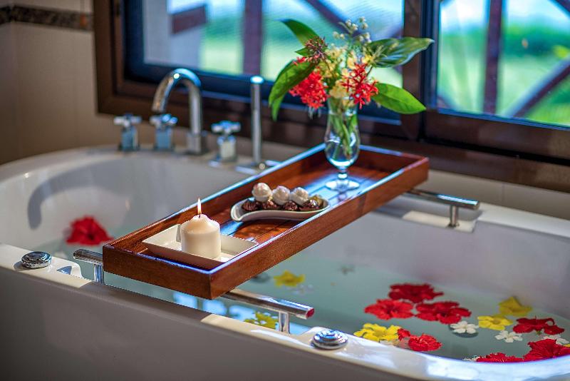 Sea Cliff Resort & Spa