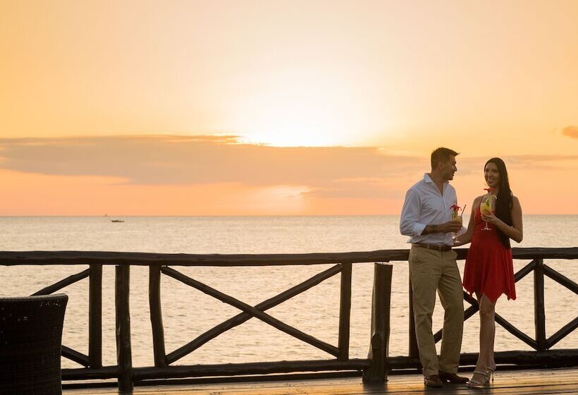 Sea Cliff Resort & Spa