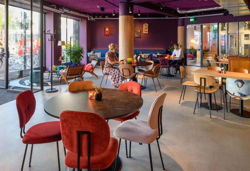 Stayokay Hostel Utrecht Centrum