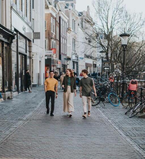 Stayokay Hostel Utrecht Centrum