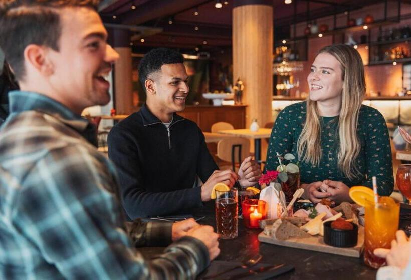 Stayokay Hostel Utrecht Centrum