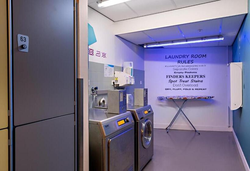 Stayokay Hostel Utrecht Centrum