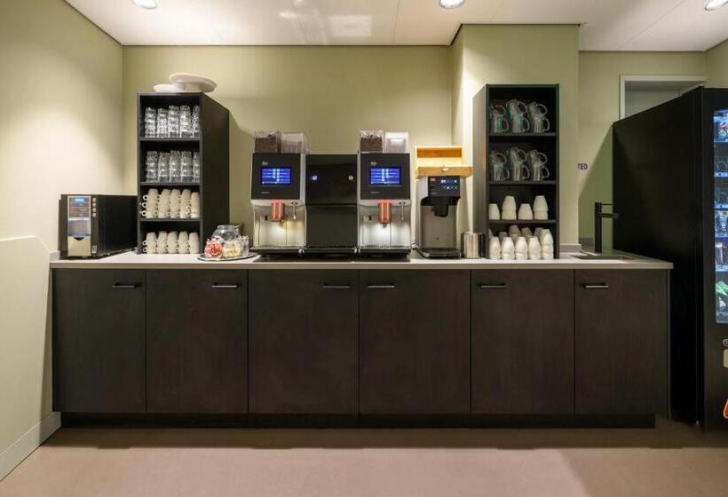 Stayokay Hostel Utrecht Centrum