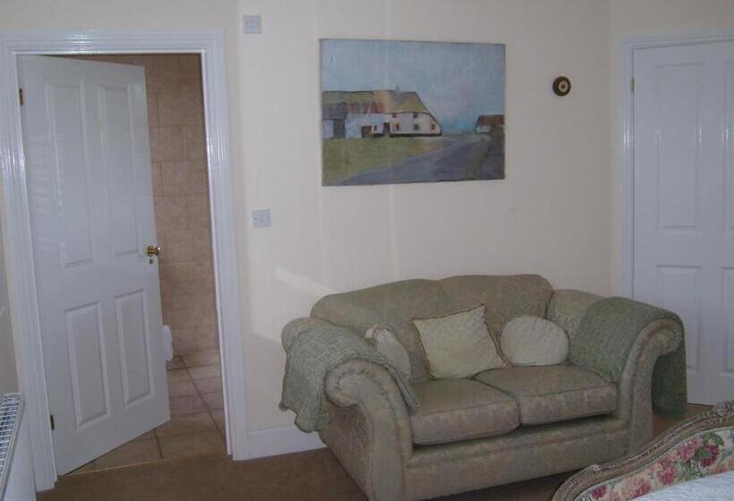 The Hall Farm Bed And Breakfast