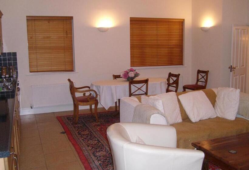 The Hall Farm Bed And Breakfast