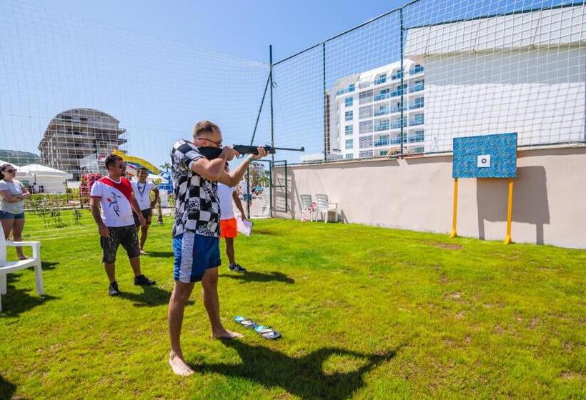 The Lumos Deluxe Resort Hotel & Spa