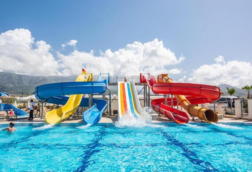 The Lumos Deluxe Resort Hotel & Spa