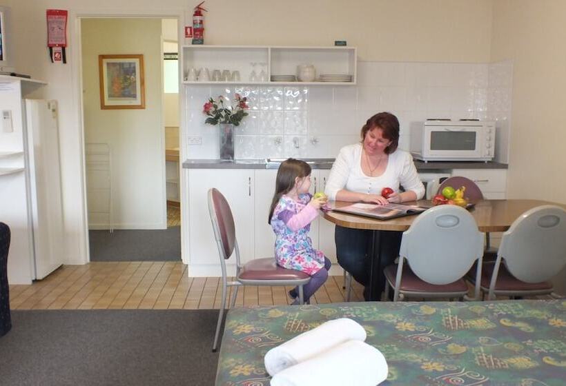 Warrnambool Motel And Holiday Park