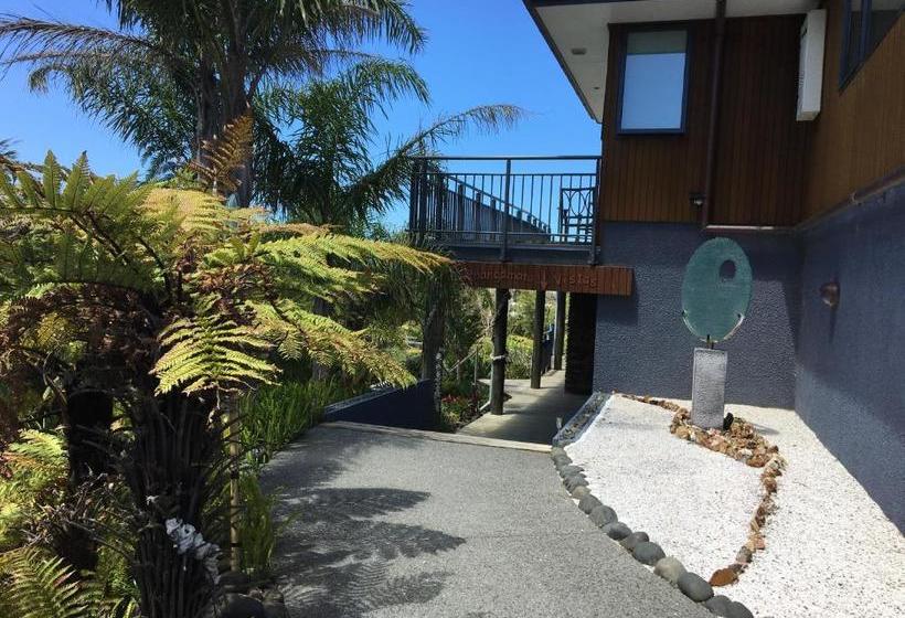 Whangamata Vistas B&b