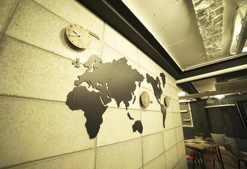 ユースホステル That House Hongdae