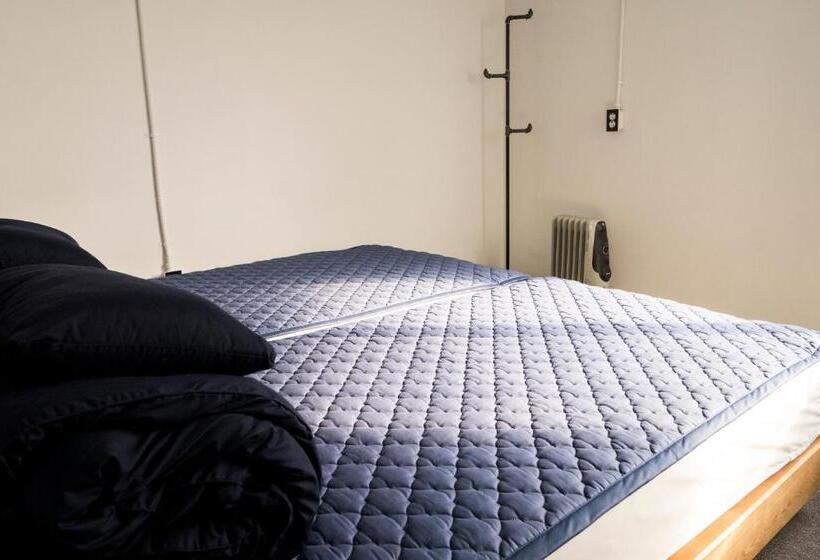 ユースホステル That House Hongdae