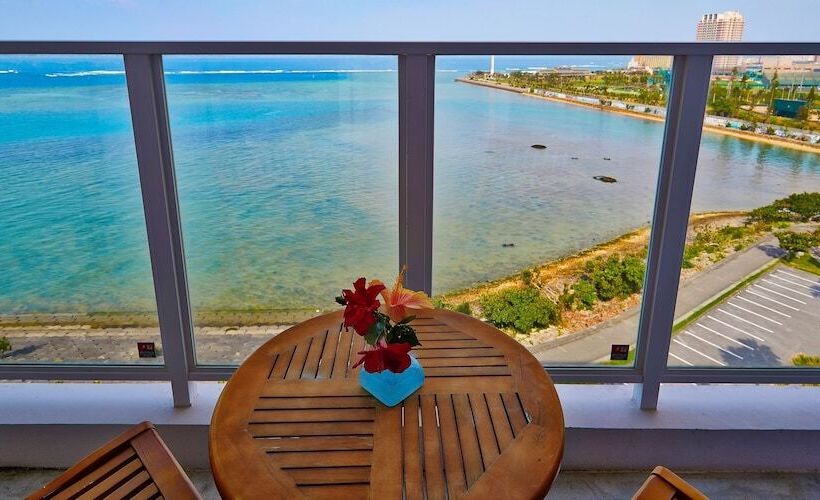 Beach Front Tower Mihama By Dsh