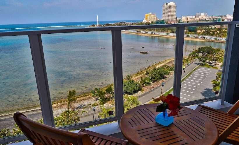 Beach Front Tower Mihama By Dsh