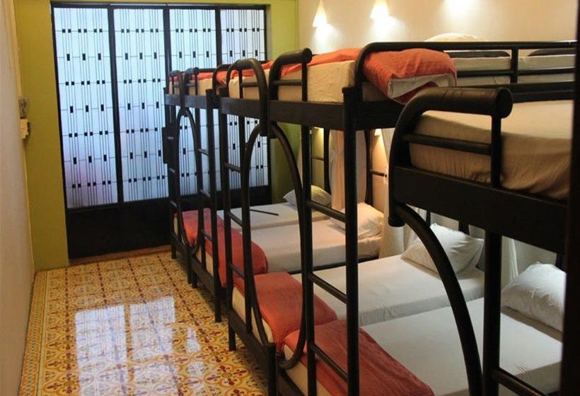 Camory Backpacker Hostel
