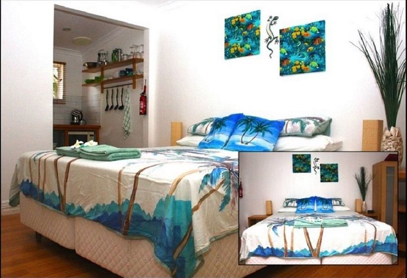 Cocos Seaview